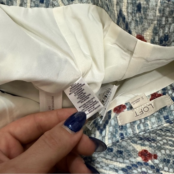 NWT Loft Blue Business Casual Pencil Midi Skirt Size 2 - Picture 3 of 5